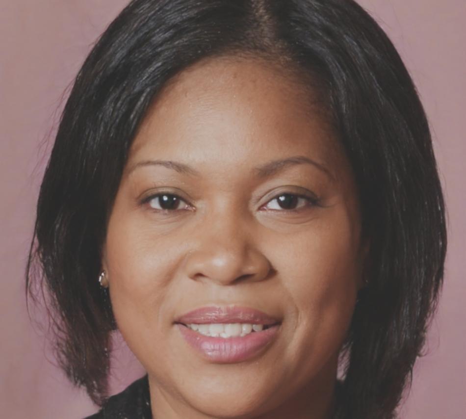Camille Roussel, Experte en Gestion d'Actifs